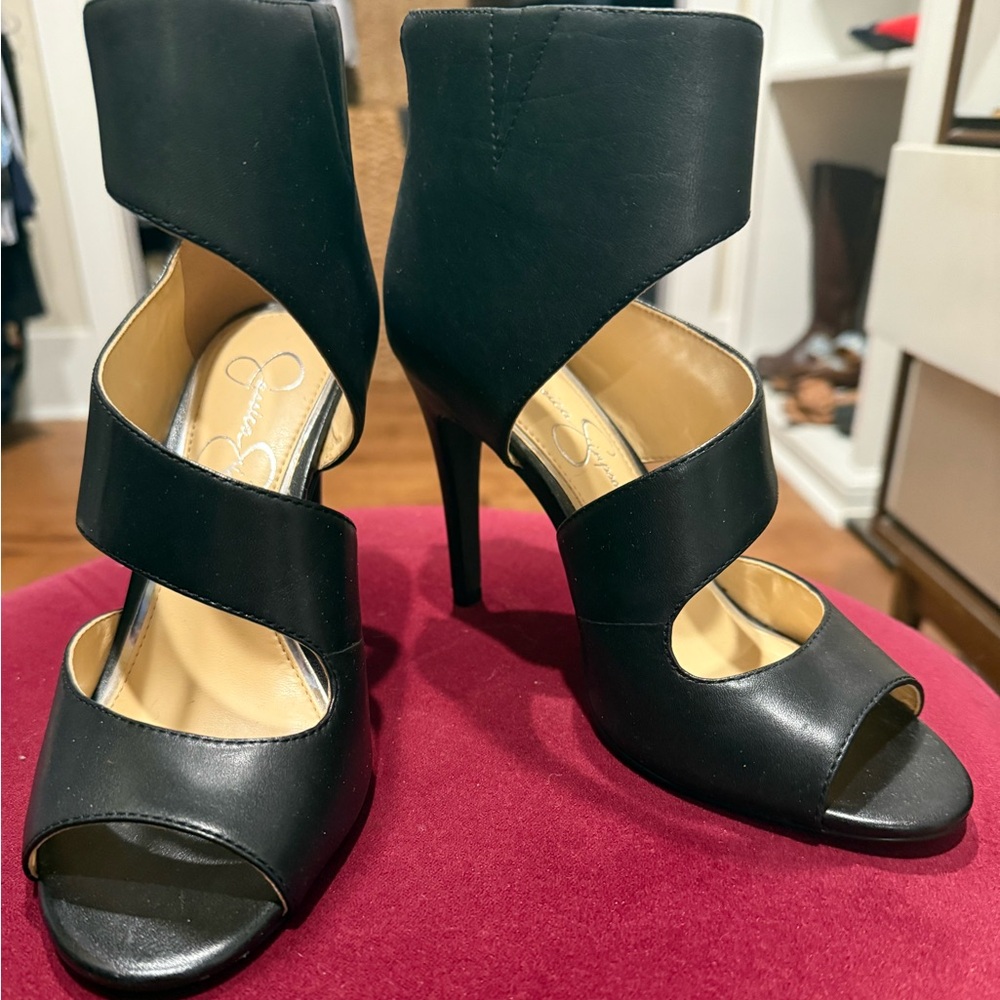 Jessica Simpson Heels 6.5